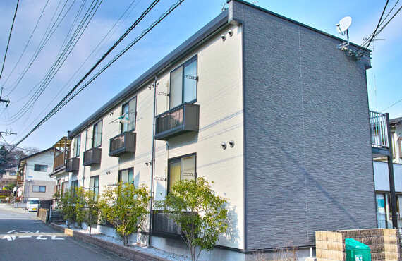 アパートの外壁についてお悩みはございませんか | 大阪で外壁塗装なら完全自社施工で柔軟に対応するKM-Tech